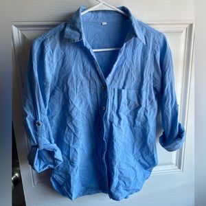 Blue button down quarter sleeve shirt  *DISCOUNTED SHIPPING*